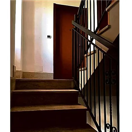 Διαμέρισμα Casa Atena, Spaziosa, Romantica Con Idromassaggio Privato *