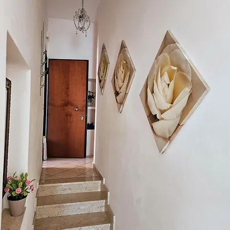 Casa Atena, Spaziosa, Romantica Con Idromassaggio Privato