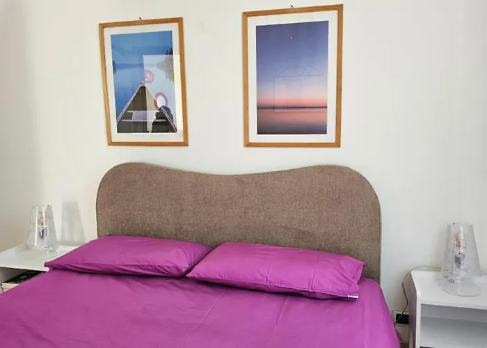 Casa Atena, Spaziosa, Romantica Con Idromassaggio Privato