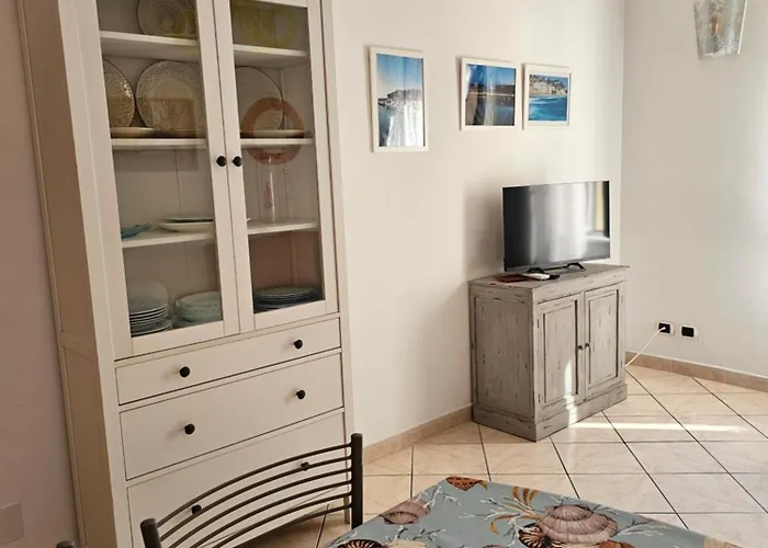 Casa Atena, Spaziosa, Romantica Con Idromassaggio Privato 바라체