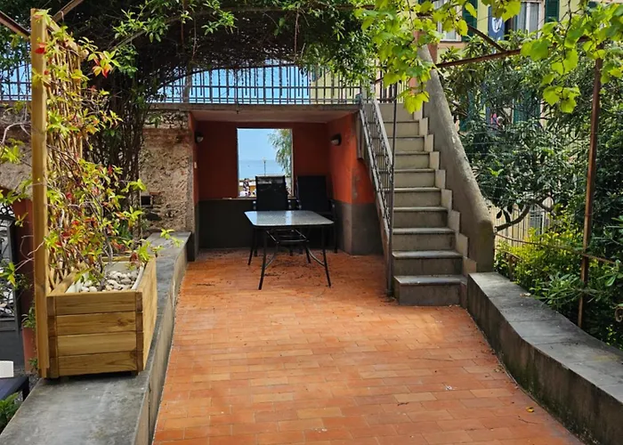 Casa Atena, Spaziosa, Romantica Con Idromassaggio Privato * ואראצה