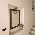 아파트 Casa Atena, Spaziosa, Romantica Con Idromassaggio Privato *