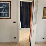 Casa Atena, Spaziosa, Romantica Con Idromassaggio Privato 아파트