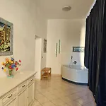 아파트 Casa Atena, Spaziosa, Romantica Con Idromassaggio Privato *
