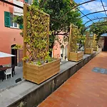 아파트 Casa Atena, Spaziosa, Romantica Con Idromassaggio Privato *