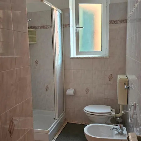 Casa Atena, Spaziosa, Romantica Con Idromassaggio Privato Appartamento *