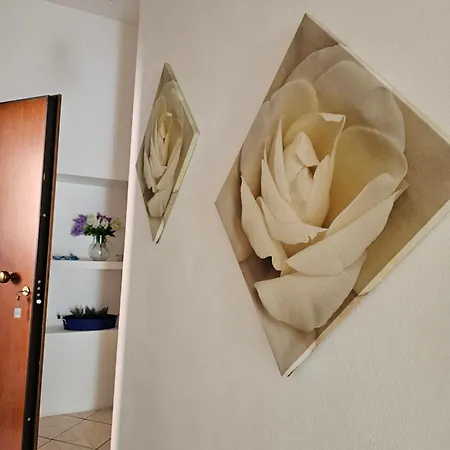 Casa Atena, Spaziosa, Romantica Con Idromassaggio Privato