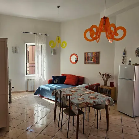 شقة Casa Atena, Spaziosa, Romantica Con Idromassaggio Privato