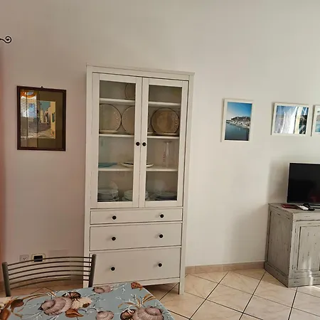 Casa Atena, Spaziosa, Romantica Con Idromassaggio Privato Appartamento