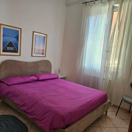 Casa Atena, Spaziosa, Romantica Con Idromassaggio Privato