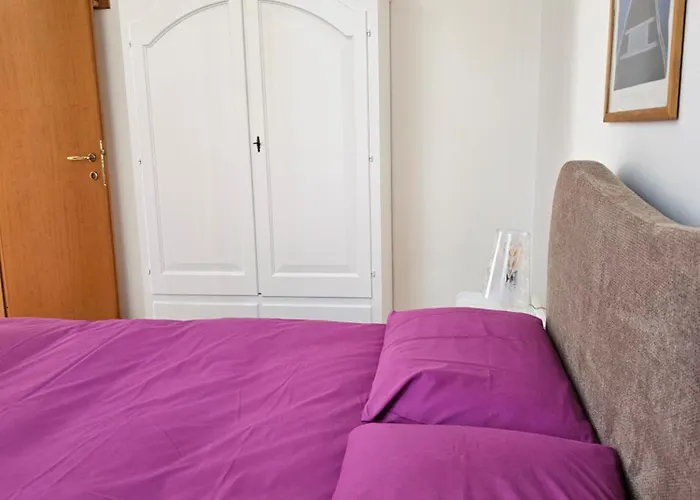 Casa Atena, Spaziosa, Romantica Con Idromassaggio Privato