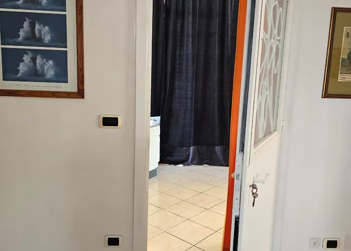 Casa Atena, Spaziosa, Romantica Con Idromassaggio Privato Апартаменты