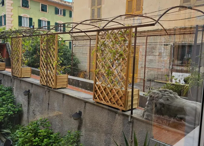 Casa Atena, Spaziosa, Romantica Con Idromassaggio Privato Varazze